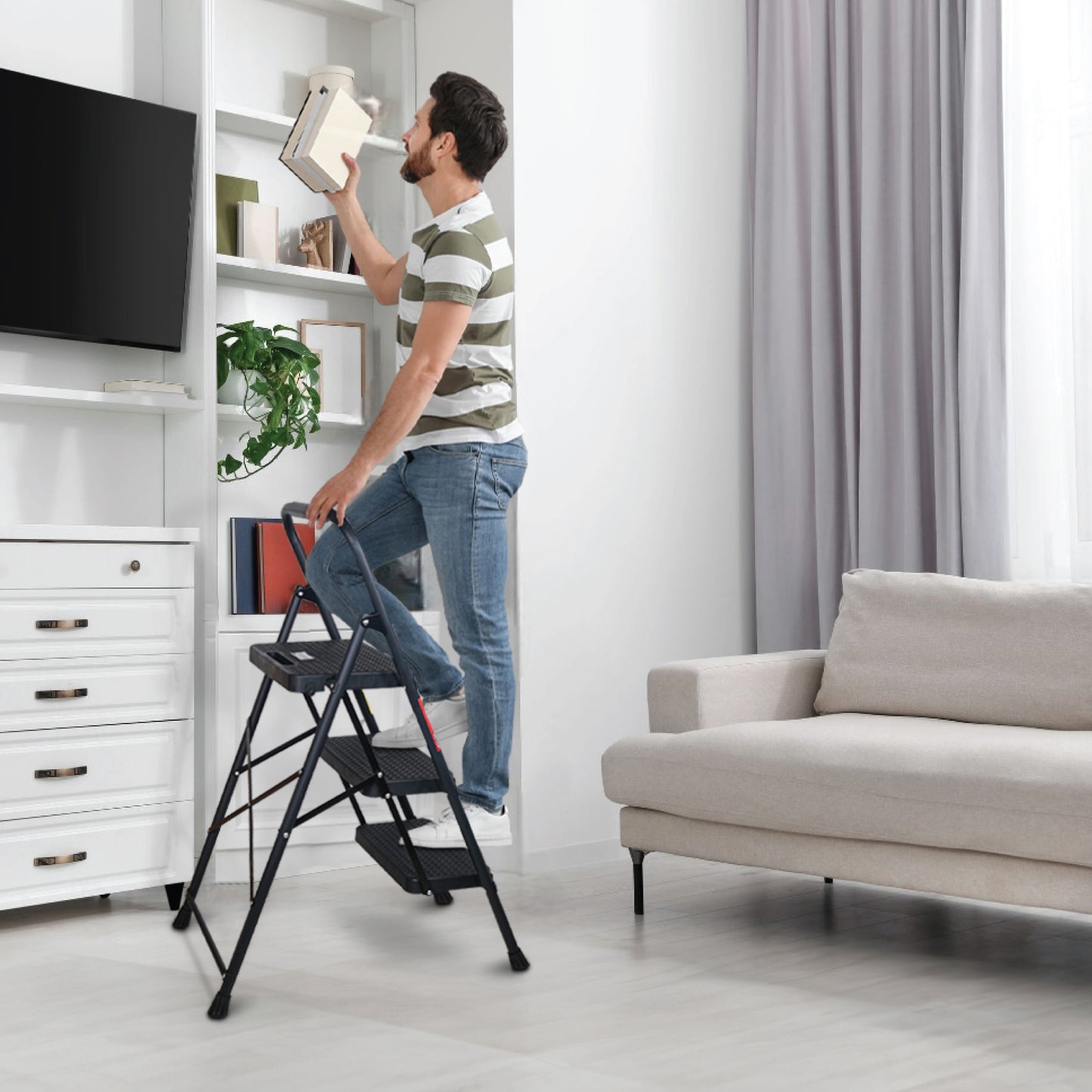 Bestfor Folding 3 Step Stool Ladder, Durable Steel, Non-Slip Feet and Steps, 150kg Capacity