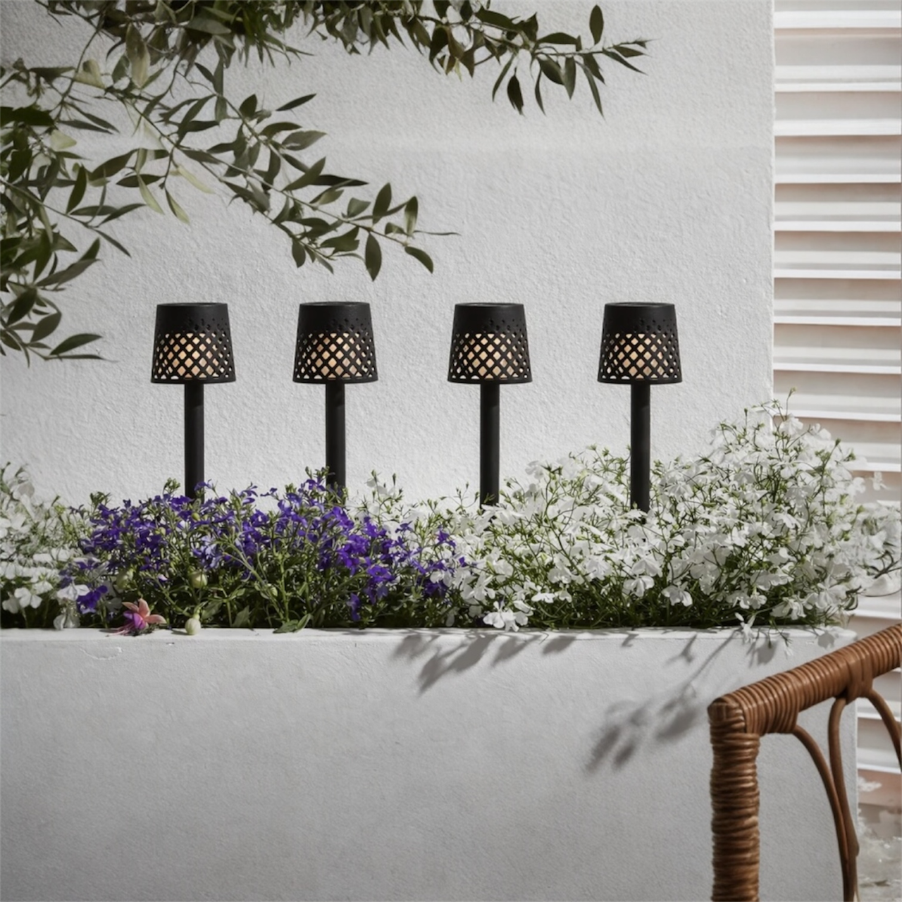 Luxform Manacor Solar Stake Light – Warm White Outdoor Garden Path & Border Light (PK OF 4)